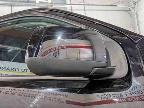 Used 2022 Chevrolet Colorado LT w/ LT Convenience Package image 43