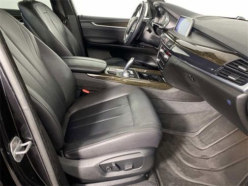 Used 2017 BMW X5 xDrive35i image 11