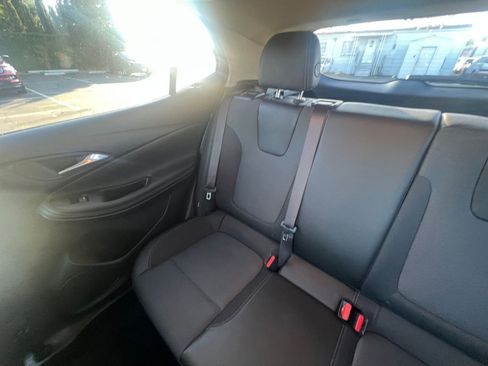 Used 2025 Buick Encore GX Preferred image 39