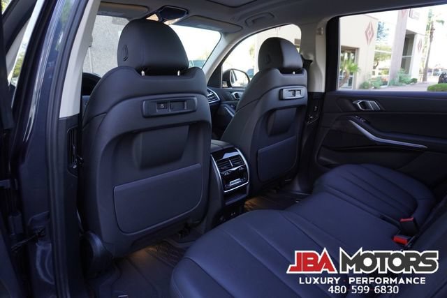 Used 2022 BMW X7 xDrive40i w/ Premium Package AWD/4WD image 7