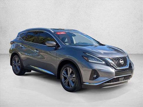 Certified 2024 Nissan Murano Platinum w/ Cargo Package FWD image 3