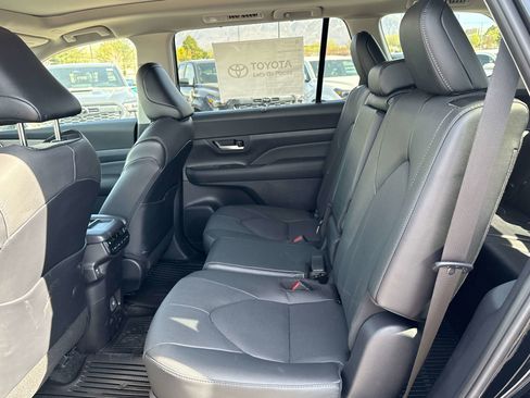 New 2026 Toyota Grand Highlander Limited image 10