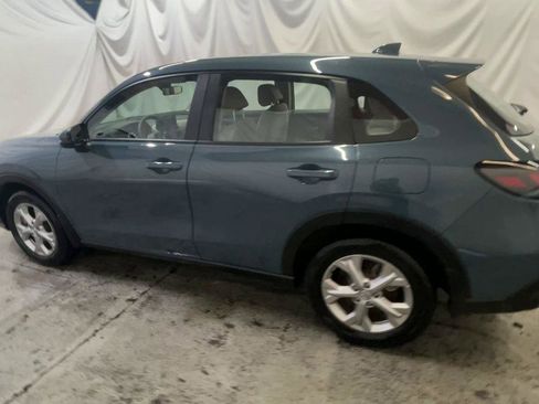 Certified 2025 Honda HR-V LX image 6