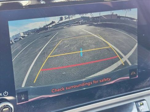 Used 2025 Toyota Camry LE image 13