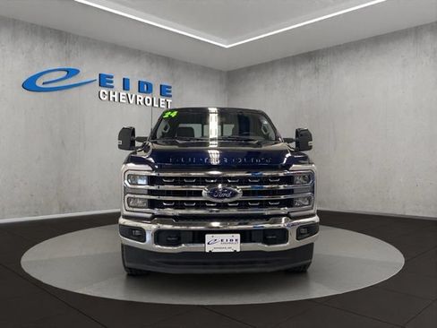 Used 2024 Ford F250 Lariat AWD/4WD image 9