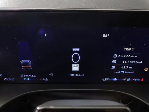 Used 2025 Lincoln Aviator Reserve w/ Equipment Group 201A AWD/4WD image 54