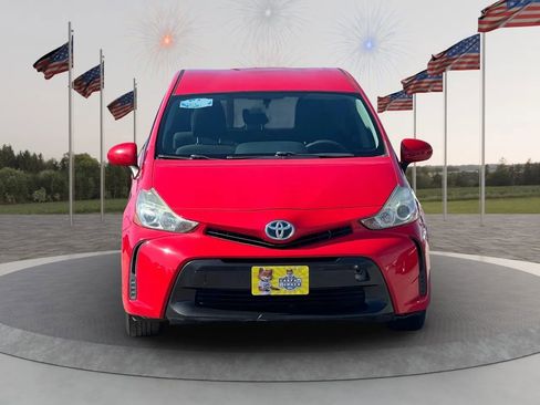 Used 2016 Toyota Prius V Four image 2