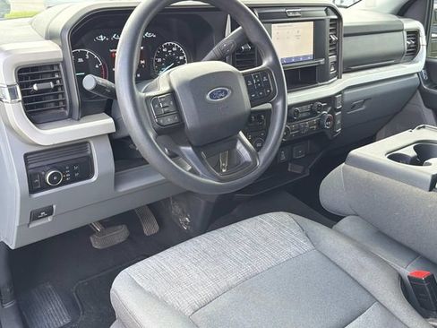 Certified 2025 Ford F250 XLT w/ FX4 Off-Road Package AWD/4WD image 18