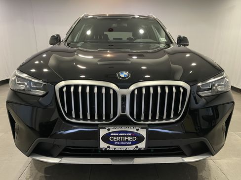 Used 2023 BMW X3 xDrive30i w/ Premium Package AWD/4WD image 2