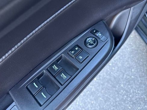 Used 2016 Acura ILX 2.4L image 11