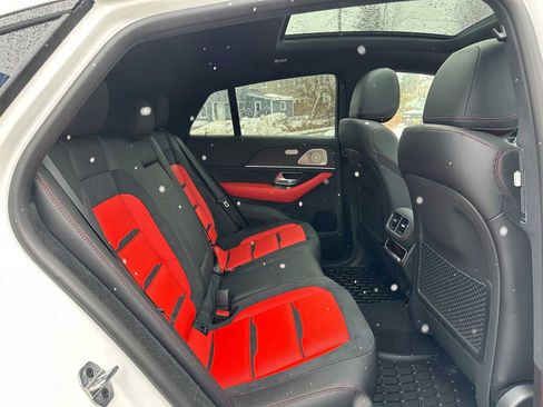 New 2026 Mercedes-Benz GLE 53 AMG 4MATIC Coupe image 12
