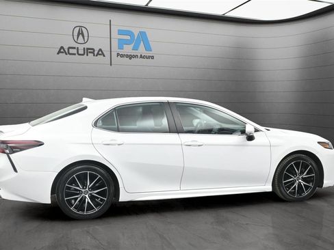 Used 2023 Toyota Camry SE image 26