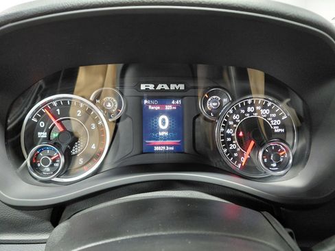 Certified 2024 RAM 2500 Big Horn image 33