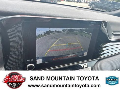 Used 2025 Toyota Camry SE FWD image 24