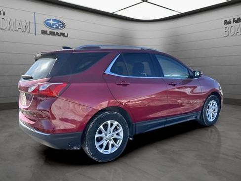 Used 2019 Chevrolet Equinox LT w/ Sun & Navigation Package image 3