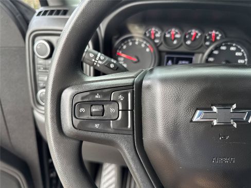 Used 2024 Chevrolet Silverado 1500 Custom Trail Boss w/ Dark Appearance Package AWD/4WD image 21
