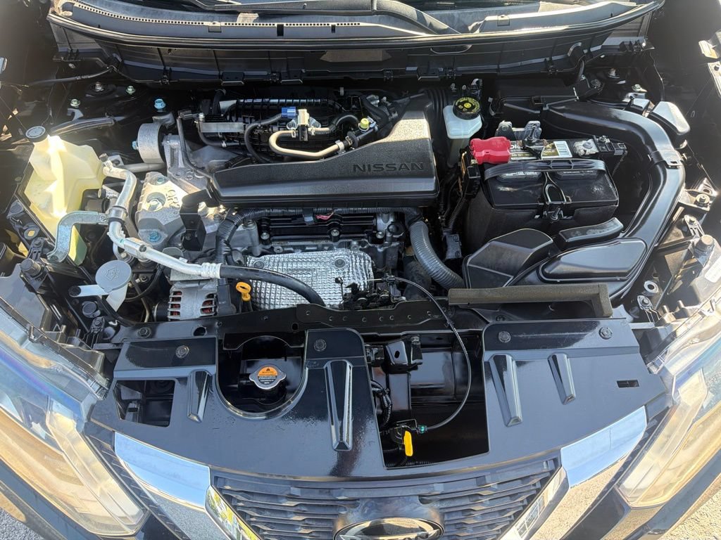 Used 2018 Nissan Rogue SL w/ Premium Package FWD image 8