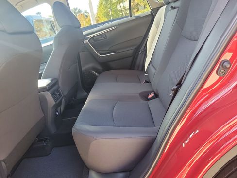 Certified 2025 Toyota RAV4 LE image 16