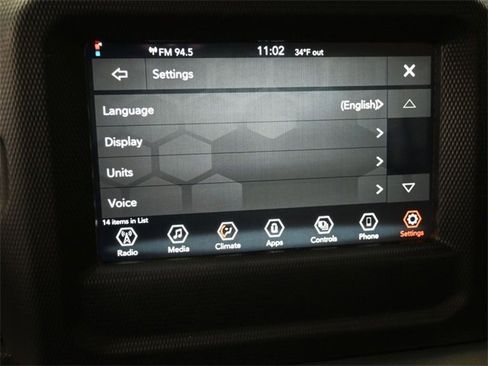 Used 2023 Jeep Gladiator Sport image 13