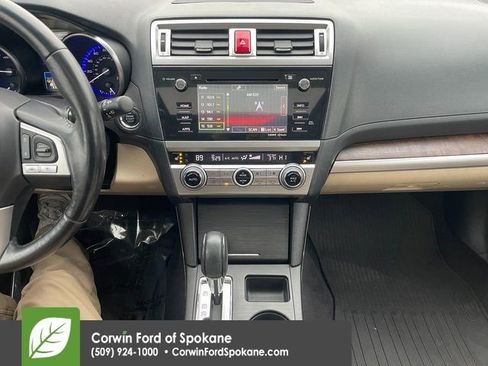 Used 2016 Subaru Outback 3.6R Limited image 31