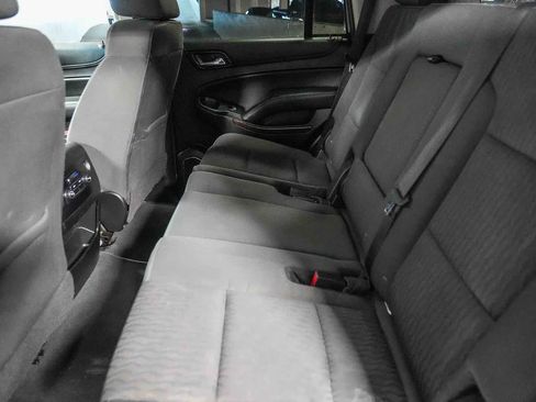 Used 2019 Chevrolet Tahoe LS RWD image 18