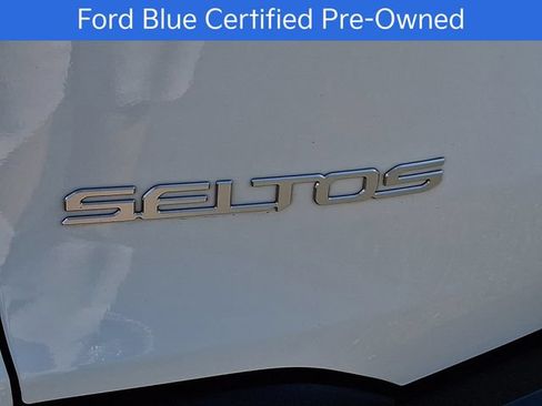 Used 2024 Kia Seltos S FWD image 32