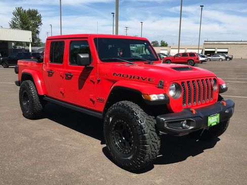 Used 2021 Jeep Gladiator Mojave AWD/4WD image 10