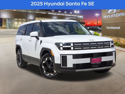 Certified 2025 Hyundai Santa Fe SE FWD image 1