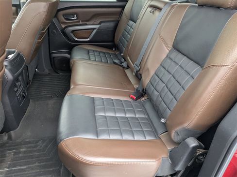 Used 2017 Nissan Titan Platinum Reserve image 18