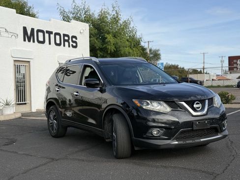Used 2016 Nissan Rogue SL w/ SL Premium Package image 3
