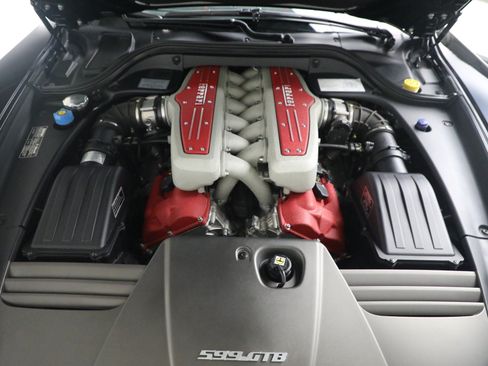 Used 2009 Ferrari 599 GTB Fiorano RWD image 32