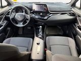 Used 2022 Toyota C-HR Limited image 3