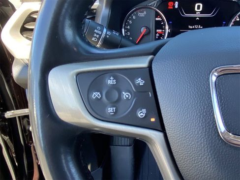 Used 2021 GMC Acadia Denali w/ Denali Technology Package image 21