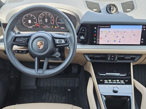 Certified 2026 Porsche Cayenne Coupe AWD/4WD image 25