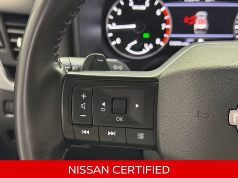Certified 2025 Nissan Rogue SV AWD/4WD image 24