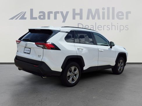 Used 2024 Toyota RAV4 XLE image 5