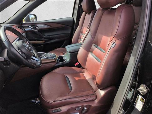 Used 2017 MAZDA CX-9 Signature image 16