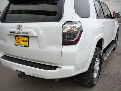 Certified 2018 Toyota 4Runner SR5 image 18
