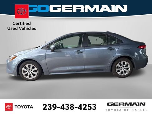 Used 2024 Toyota Corolla LE FWD image 3