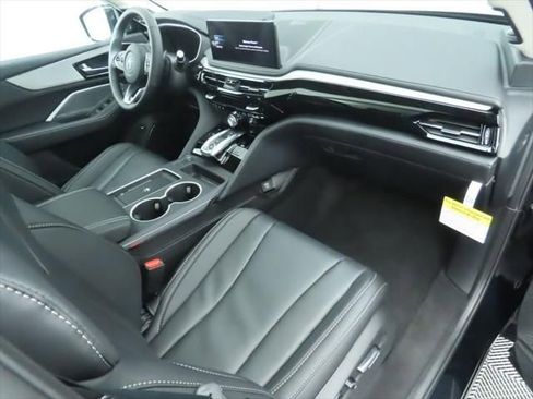 Used 2026 Acura MDX w/ Technology Package FWD image 19