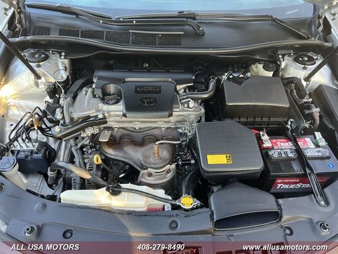 Used 2014 Toyota Camry LE FWD image 12