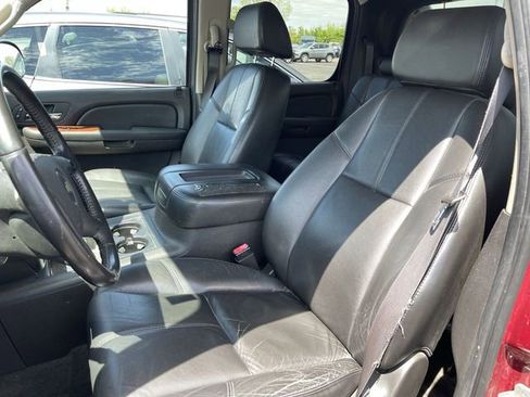 Used 2007 Chevrolet Avalanche LTZ w/ LTZ Preferred Equipment Group AWD/4WD image 8
