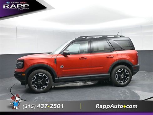 Used 2024 Ford Bronco Sport Outer Banks w/ Tech Package image 3