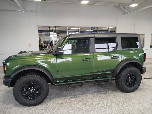 Certified 2023 Ford Bronco Wildtrak image 5