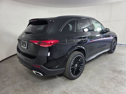 New 2026 Mercedes-Benz GLC 300 image 4