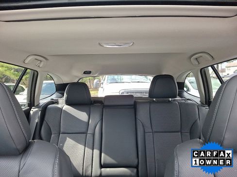 Certified 2025 Subaru Outback Limited image 39