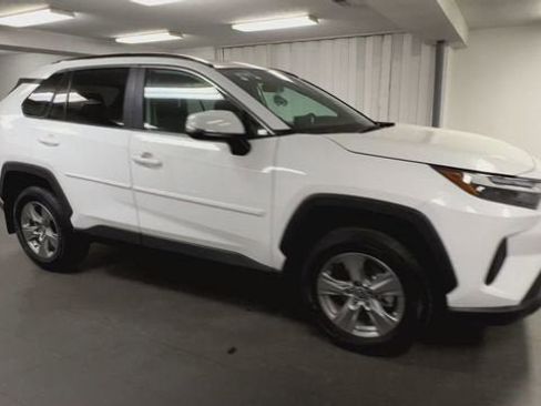 Used 2025 Toyota RAV4 XLE w/ Convenience Package AWD/4WD image 2