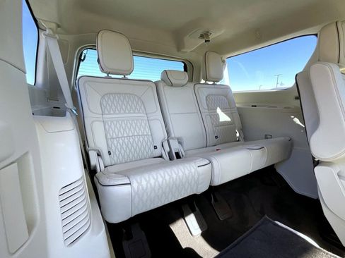 Certified 2021 Lincoln Navigator L Black Label w/ Cargo Convenience Package image 20