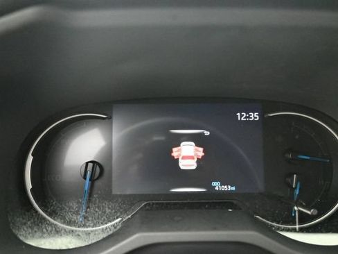 Used 2022 Toyota RAV4 Limited AWD/4WD image 11
