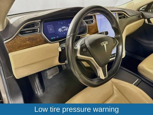 Used 2016 Tesla Model S 70 RWD image 10